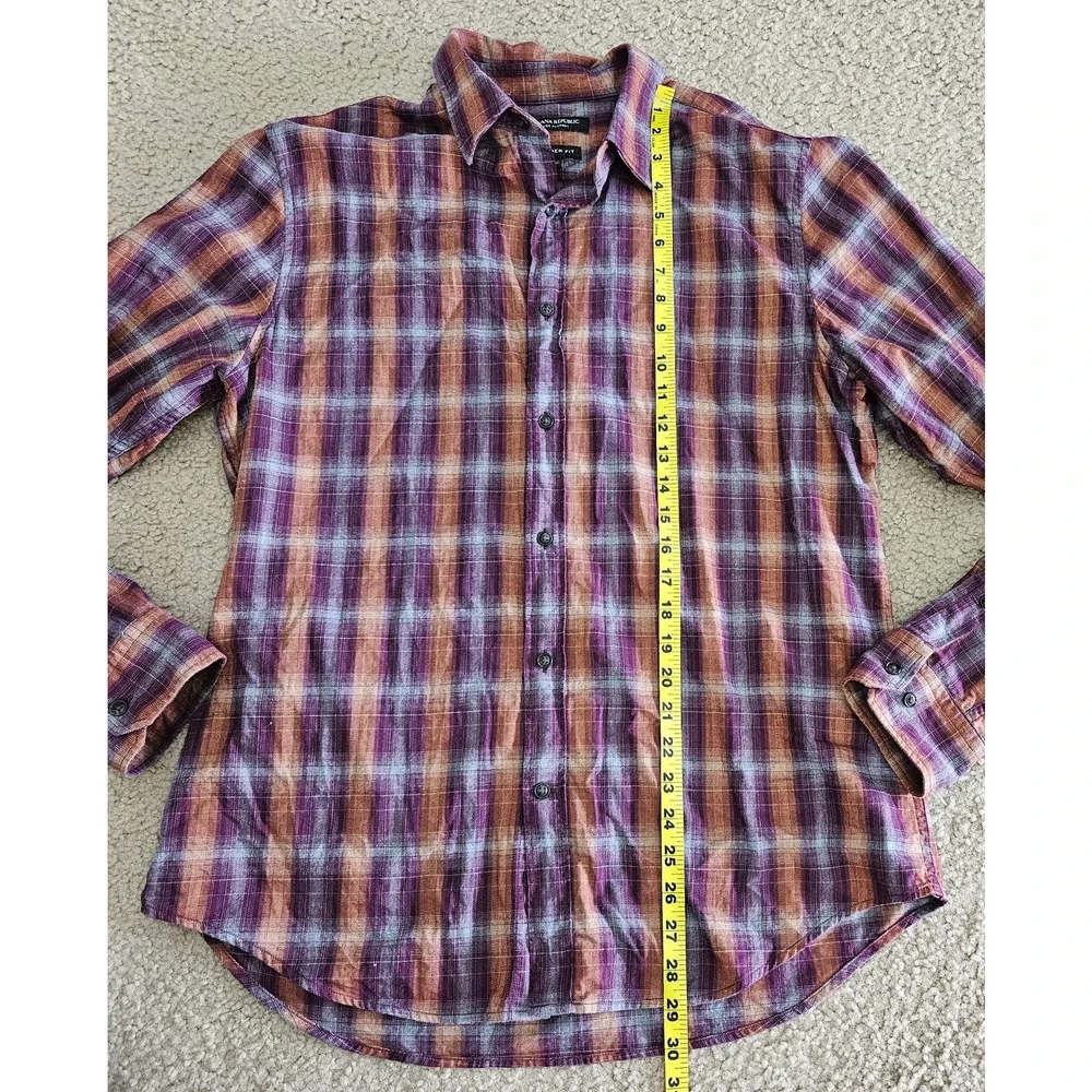 Banana Republic Luxe Flannel Camden Fit Plaid Button Up Long Sleeve Top.‎ Size L